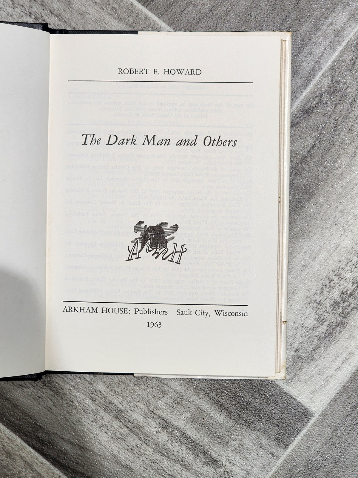 Book: The Dark Man and Others - Robert E. Howard