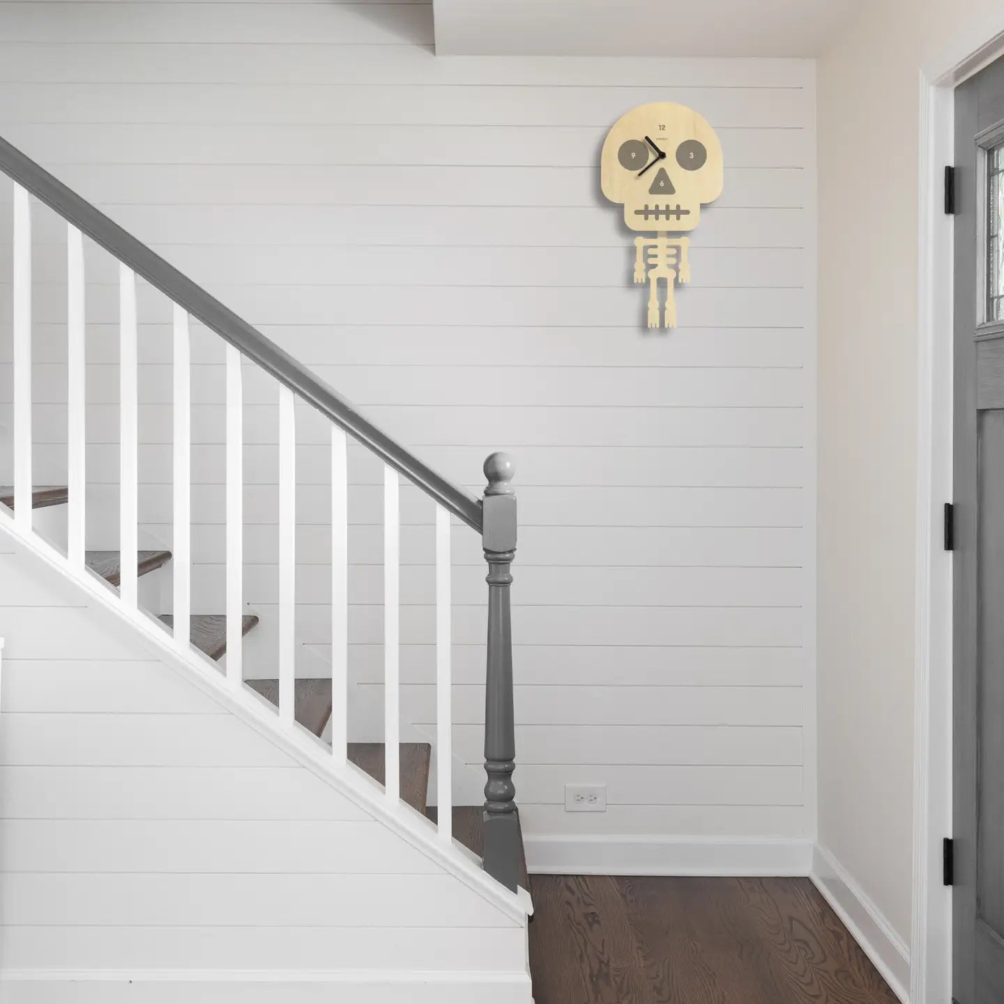 Clock: Skeleton Pendulum Clock