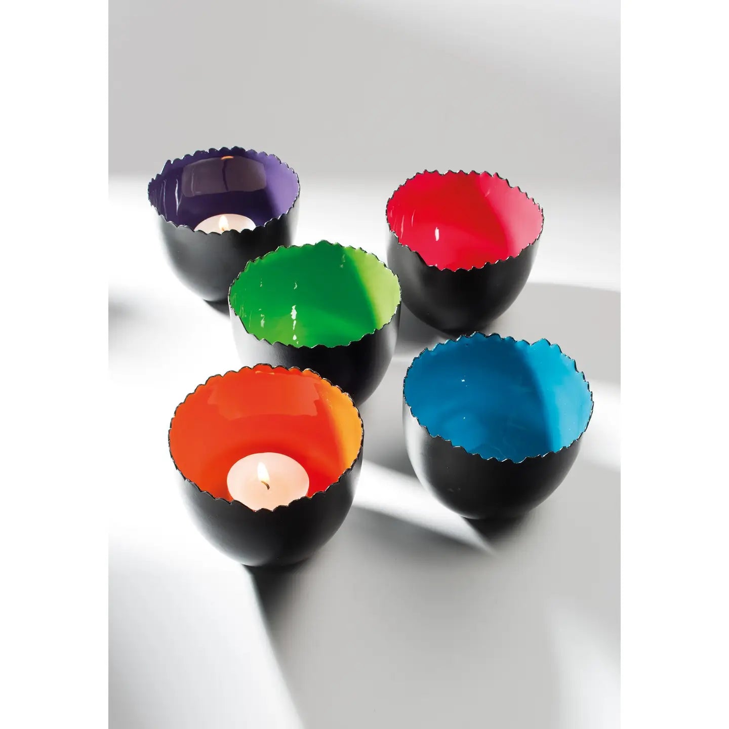 Candle Holder: Black Zigzag Cut-Out