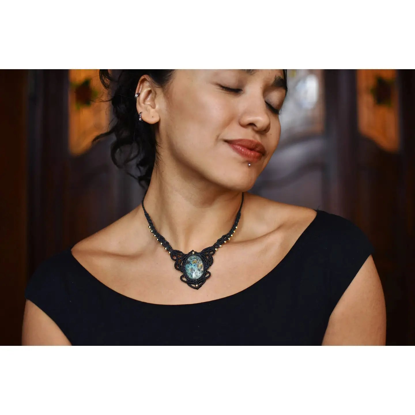 Necklace: Macramé Choker