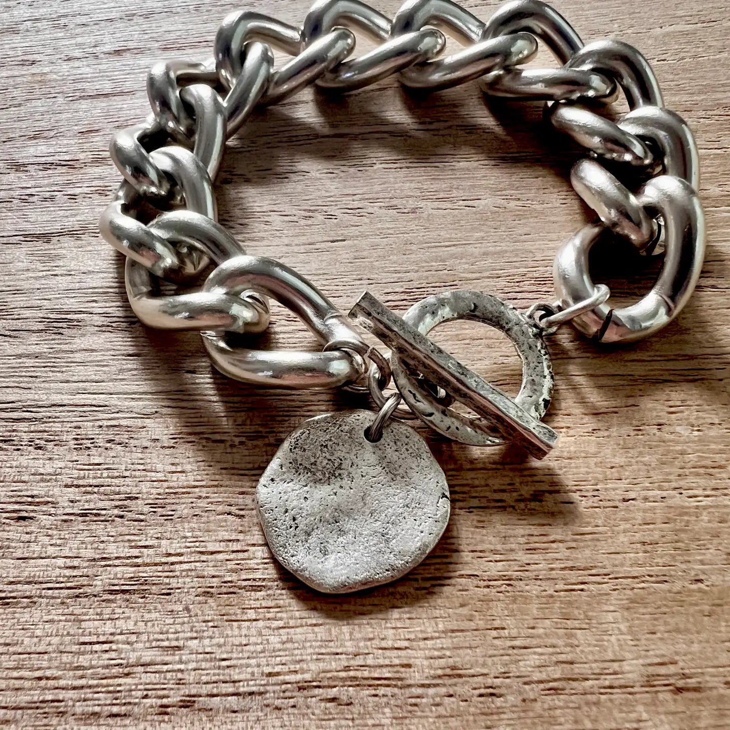 Bracelet: Aluminum Silver Chain Bracelet