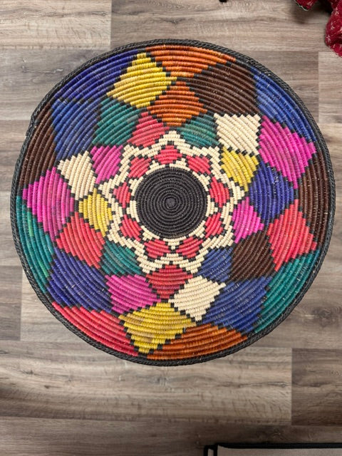 Basket: Handcrafted Flat Decorative Basket