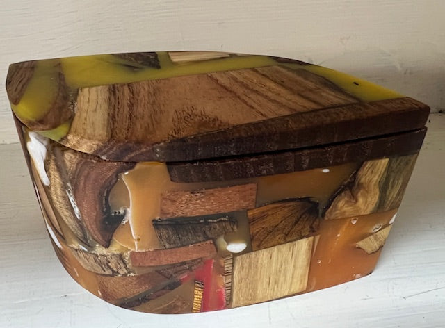 Box: Patchwork Wink Box