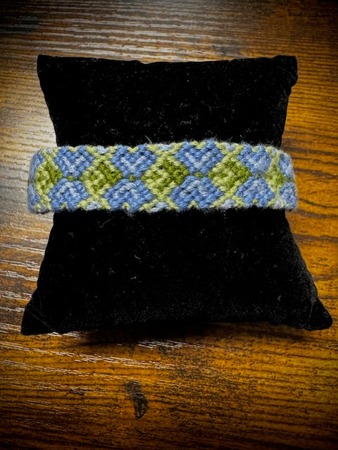 Bracelet: (Child's) Threaded Friendship
