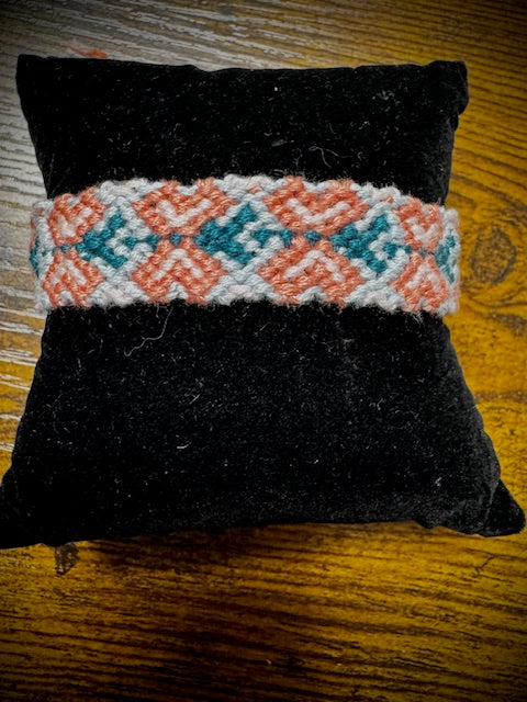 Bracelet: (Child's) Threaded Friendship