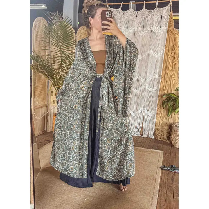 Kimono: Silk Bell Sleeve (Various Colors)