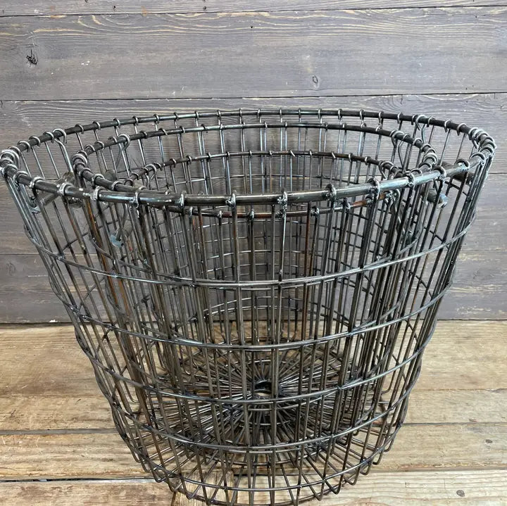 Basket: Farmhouse Metal Laundry (Three Sizes)