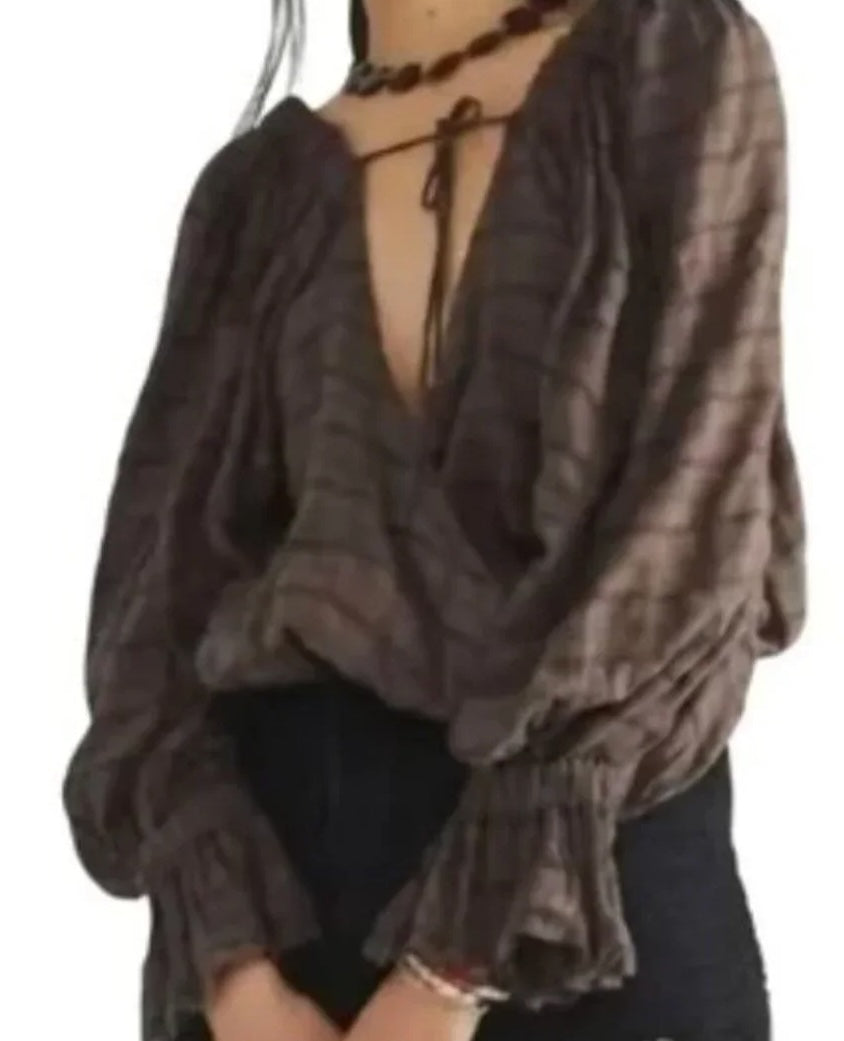 Blouse: Lightweight cotton-blend top. (Second Chances)
