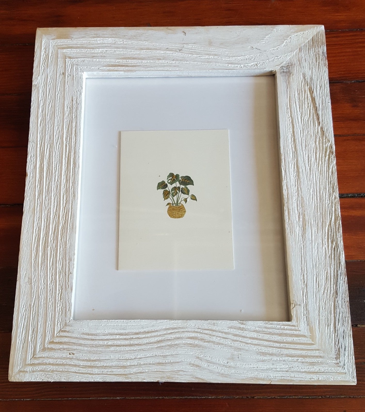 Picture Frame: Distressed Wooden Frame