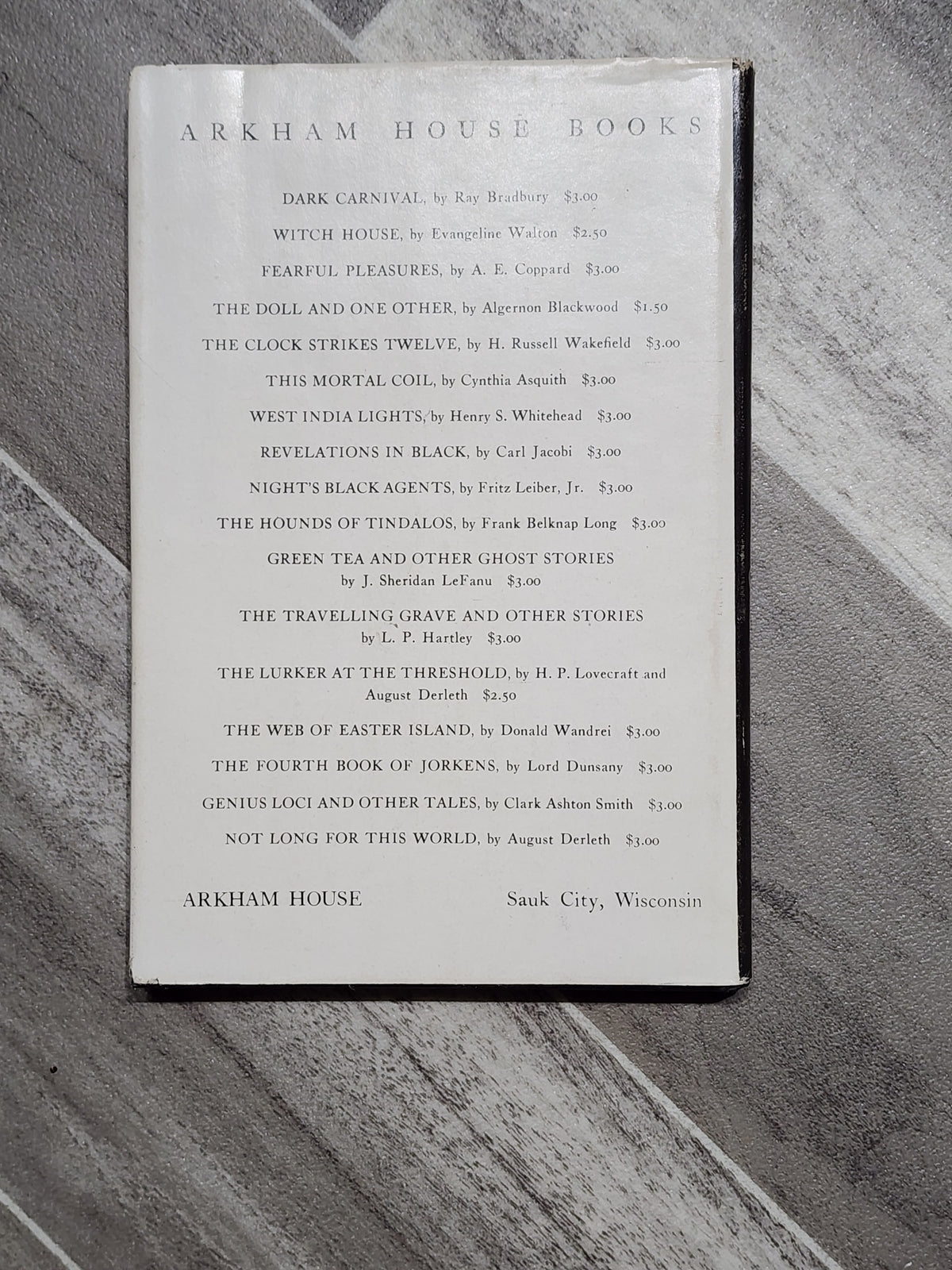 Book: Roads - Seabury Quinn