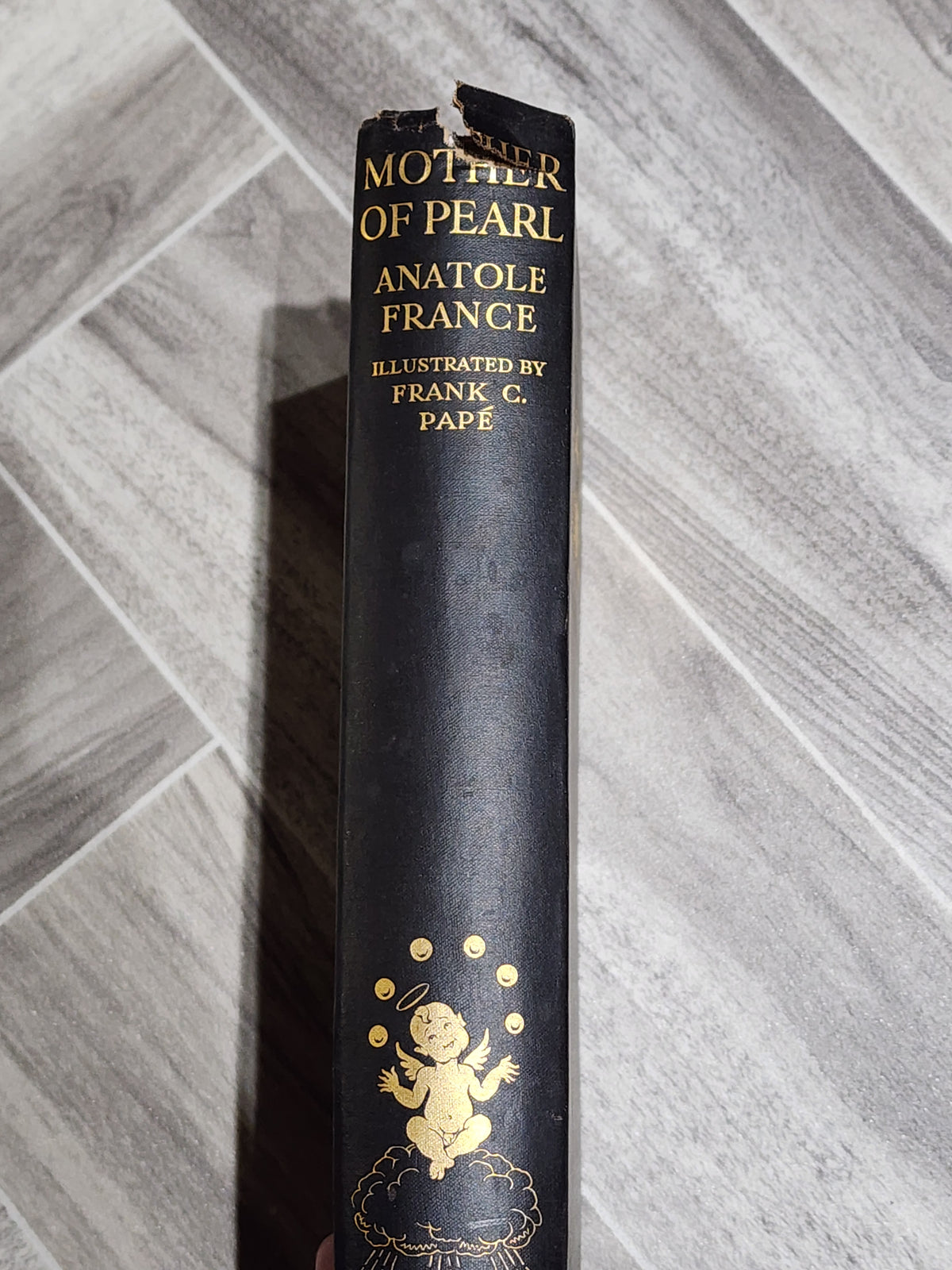 Book: Mother of Pearl - Anatole France