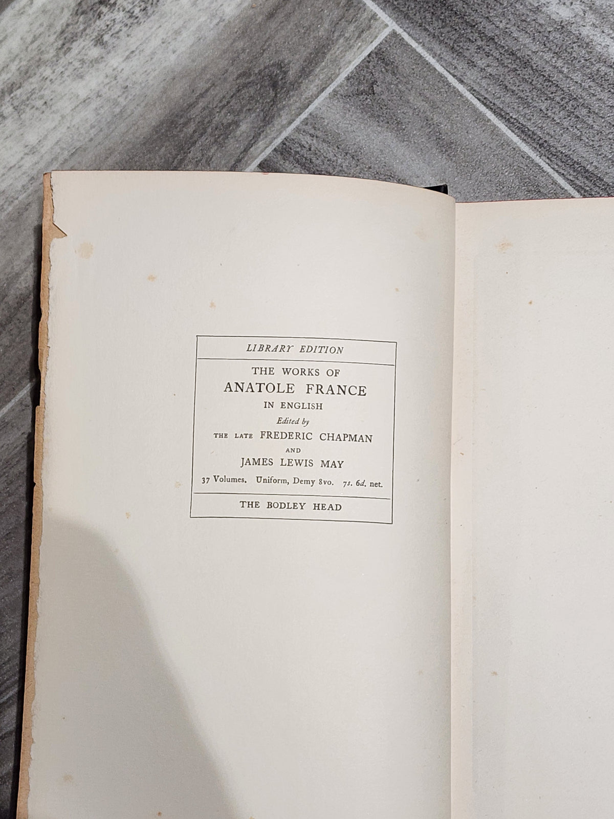 Book: Mother of Pearl - Anatole France
