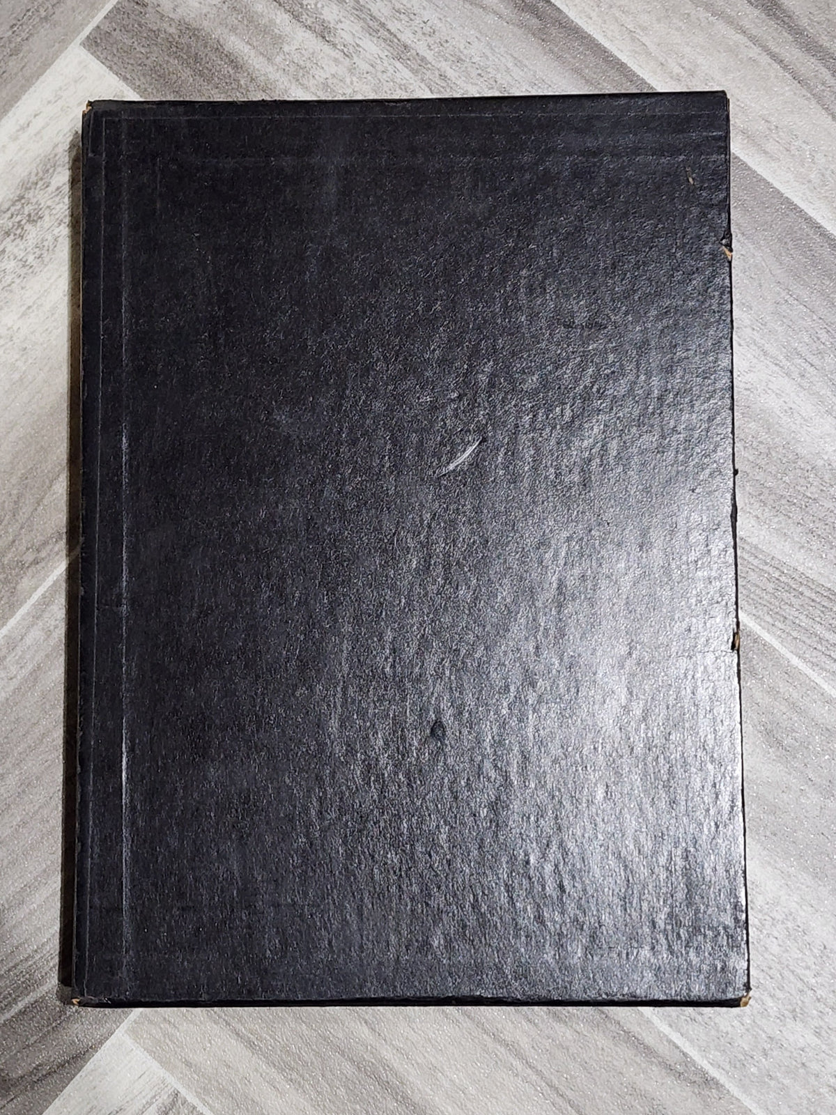 Book: The Pilgrims Progress - John Bunyan