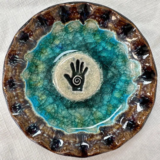 Dish: Artisan Healing Hand