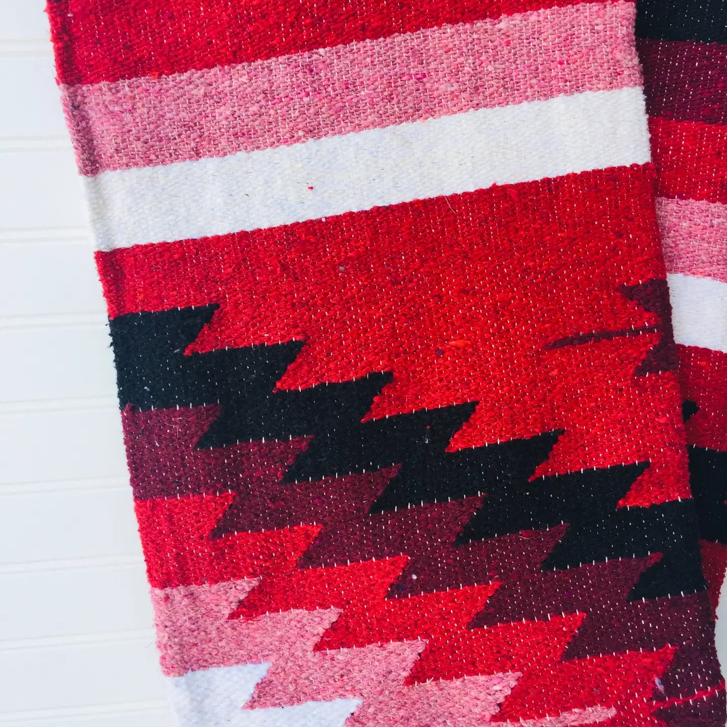 Blanket: Heartbreaker Diamond Throw