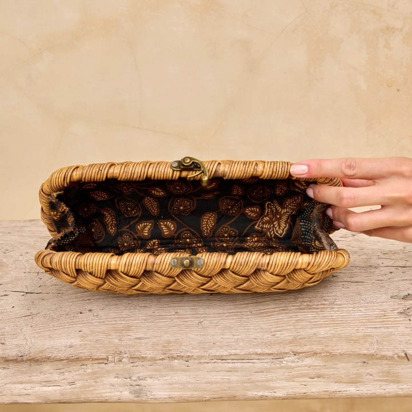 Clutch: Rattan Weave