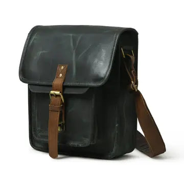 Messenger Bag: Distressed Leather