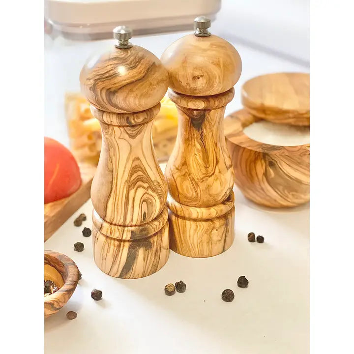 Salt/Pepper Mill: Olive Wood