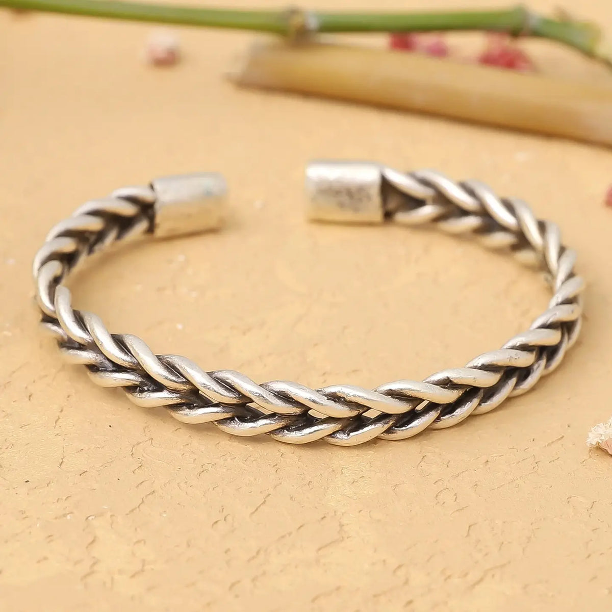 Bracelet: Antique Silver Knit Design Adjustable