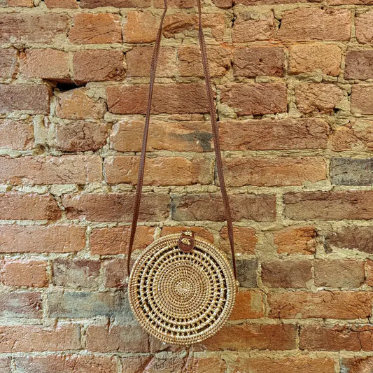 Crossbody: Beachy Boho Rattan Circle Basket