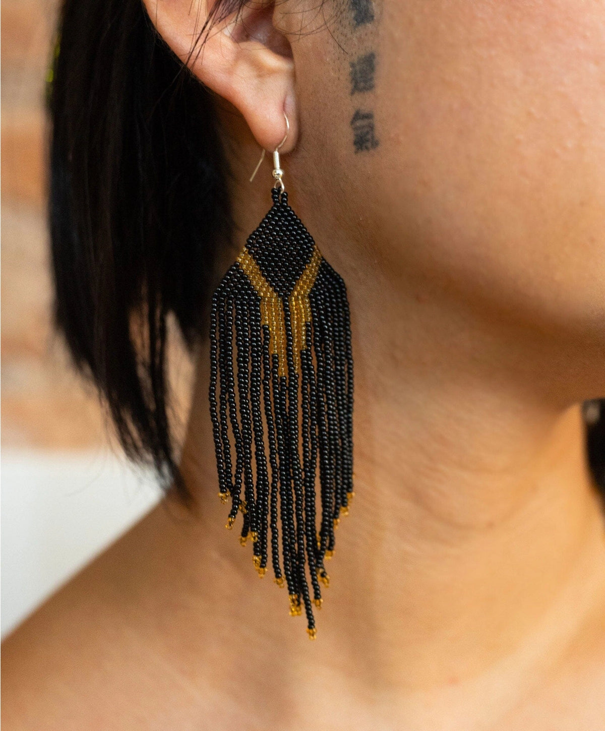 Earrings: Elegant Native Beaded Earrings in Black & Gold