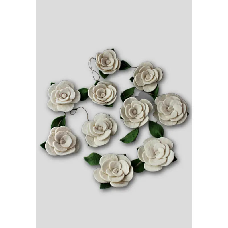 Garland: Felted Roses(Two Colors)