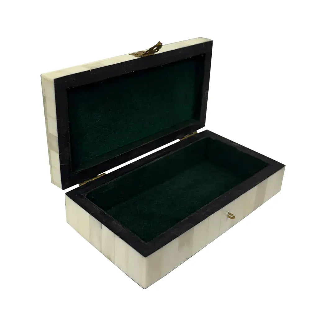 Box: William Morris Corncockle