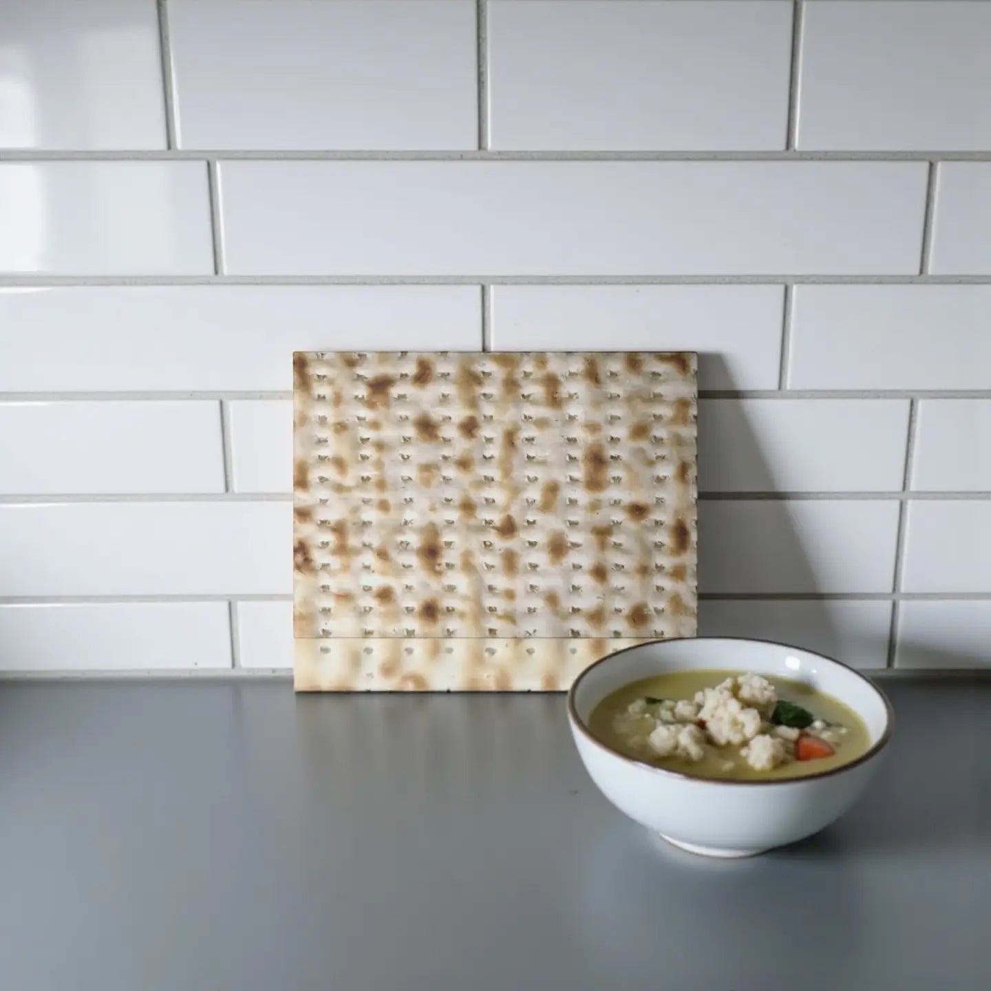 Cutting Board: Glass Matzah