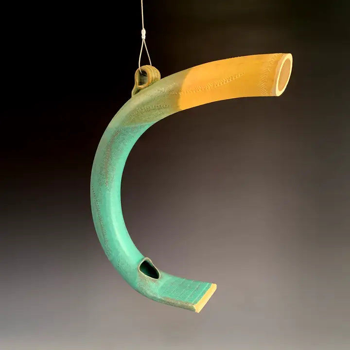 Bird Feeder: Curved Clay (Three Colors)
