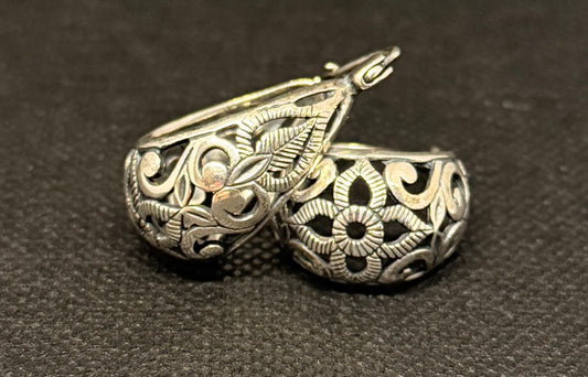 Earrings: Silpada Filigree Hoops (Second Chances)