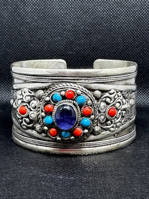 Bracelet: Bohemian Handmade Cuff Bracelet