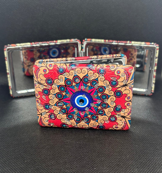 Compact Mirror: Evil Eye