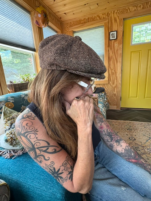 Hat: Vintage Tweed Driving Cap