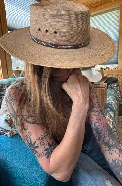 Hat: Vintage flat top straw hat with hat band (preloved)