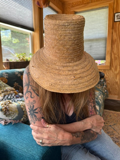 Hat: Vintage  Straw Garden Hat
