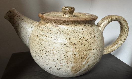 Tea Pot: Handmade Clay