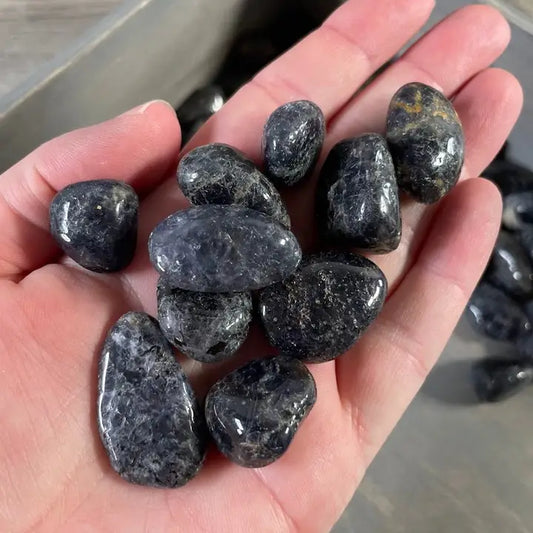 Crystals: Iolite