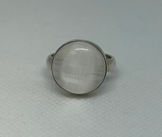 Rings: Selenite