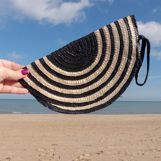 Clutch: Handwoven Straw (Two Colors)