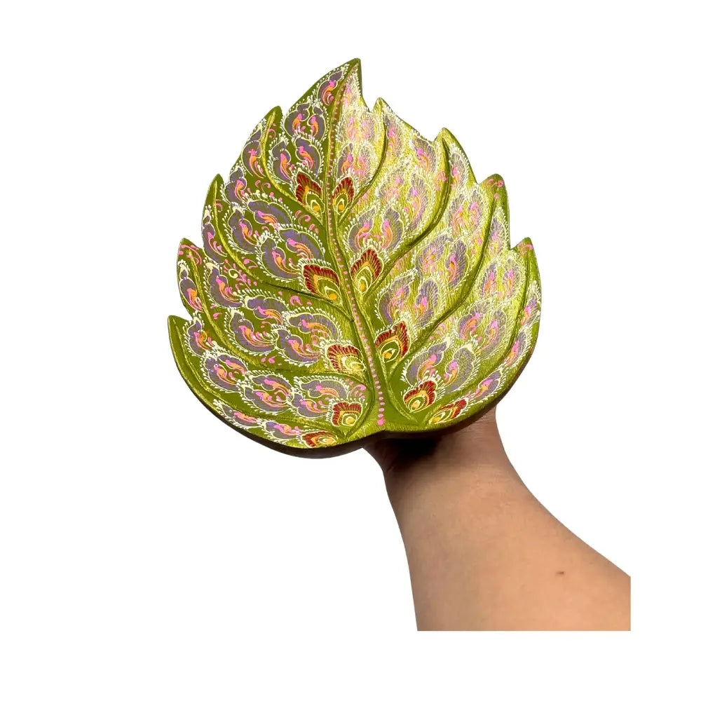 Wooden Leaf: Two Colors