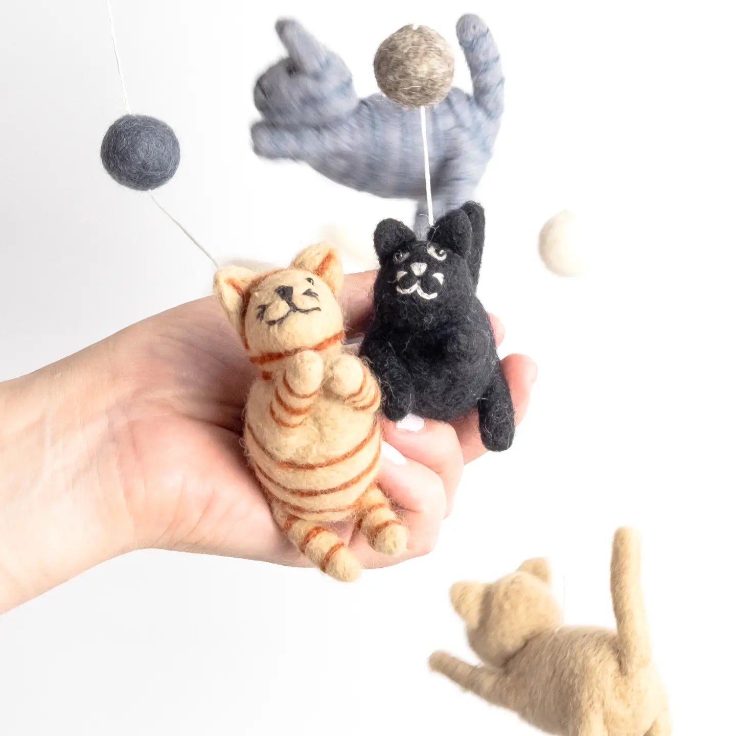 Mobile: Cat & Mouse
