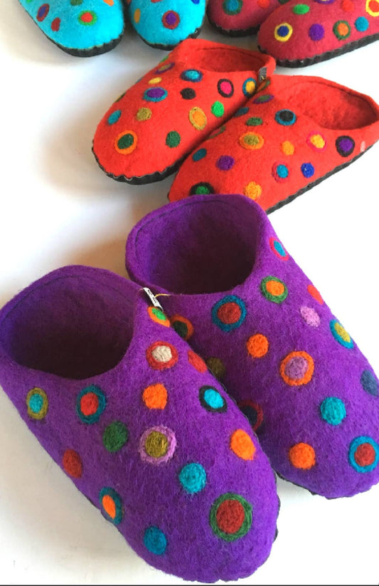 Slipper: Felt Wool Dots