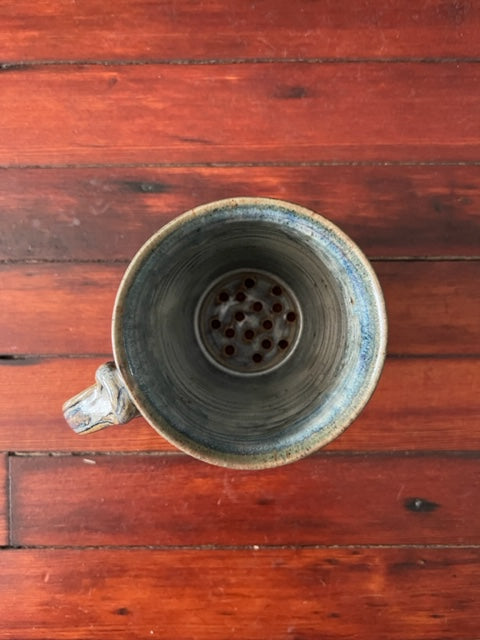 Pottery: Berry Colander